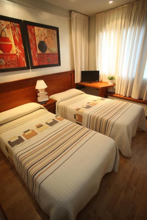 Hostal Vitorina Soria Rum bild