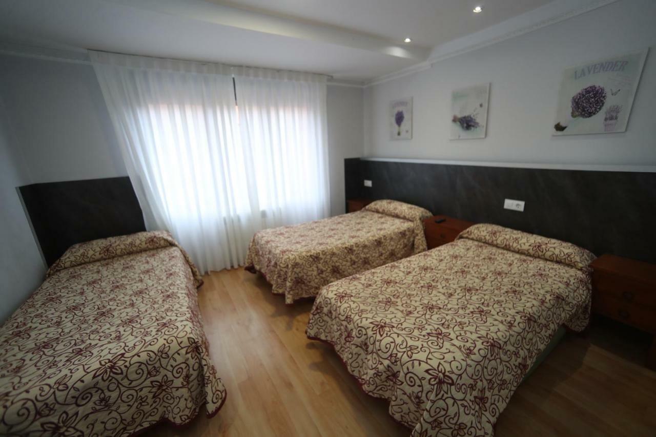 Hostal Vitorina Soria Exteriör bild