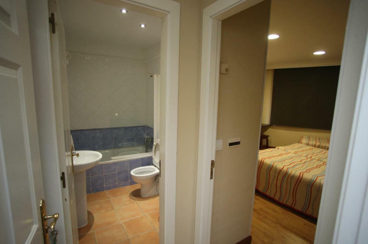 Hostal Vitorina Soria Exteriör bild